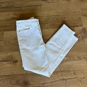 Athleta high rise white skinny Jean size 8